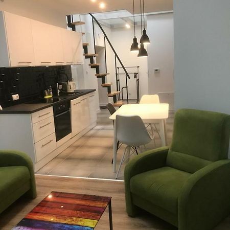 Klimatyczny Apartament Przy Bochenskim Rynku. Bochnia Esterno foto